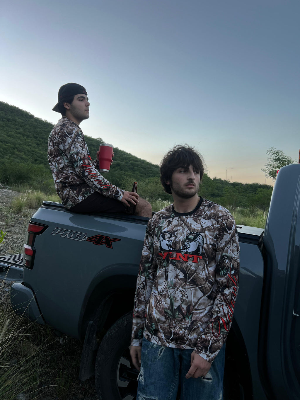 THE HUNTING LONG SLEEVE